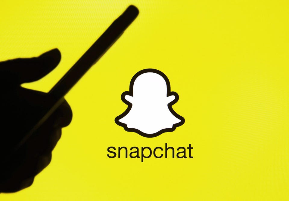 What Is a Public Profile on Snapchat and How To Make One?